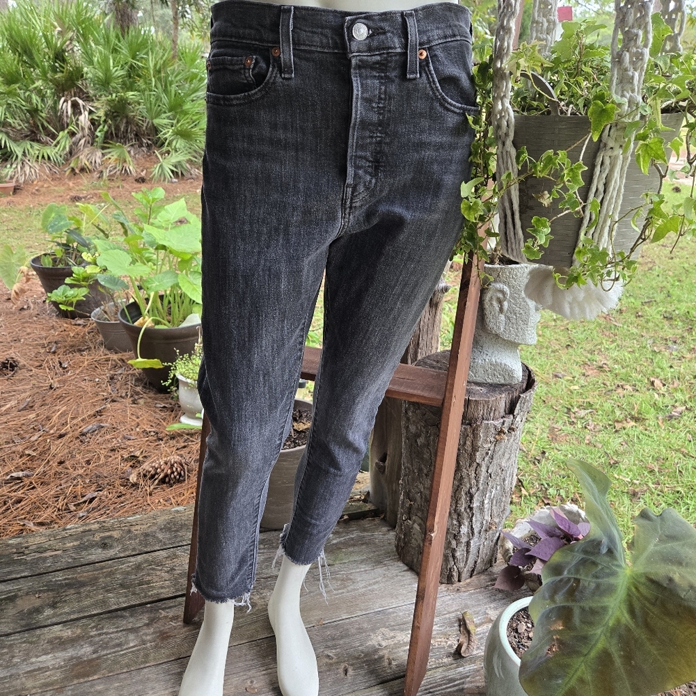 Levi's Off Black Buttonfly Wedgie Skinny Jean Size 31